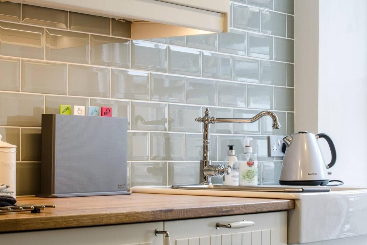 Joivy Stylish Apt In Trendy New Town Location Edinburgh Dış mekan fotoğraf
