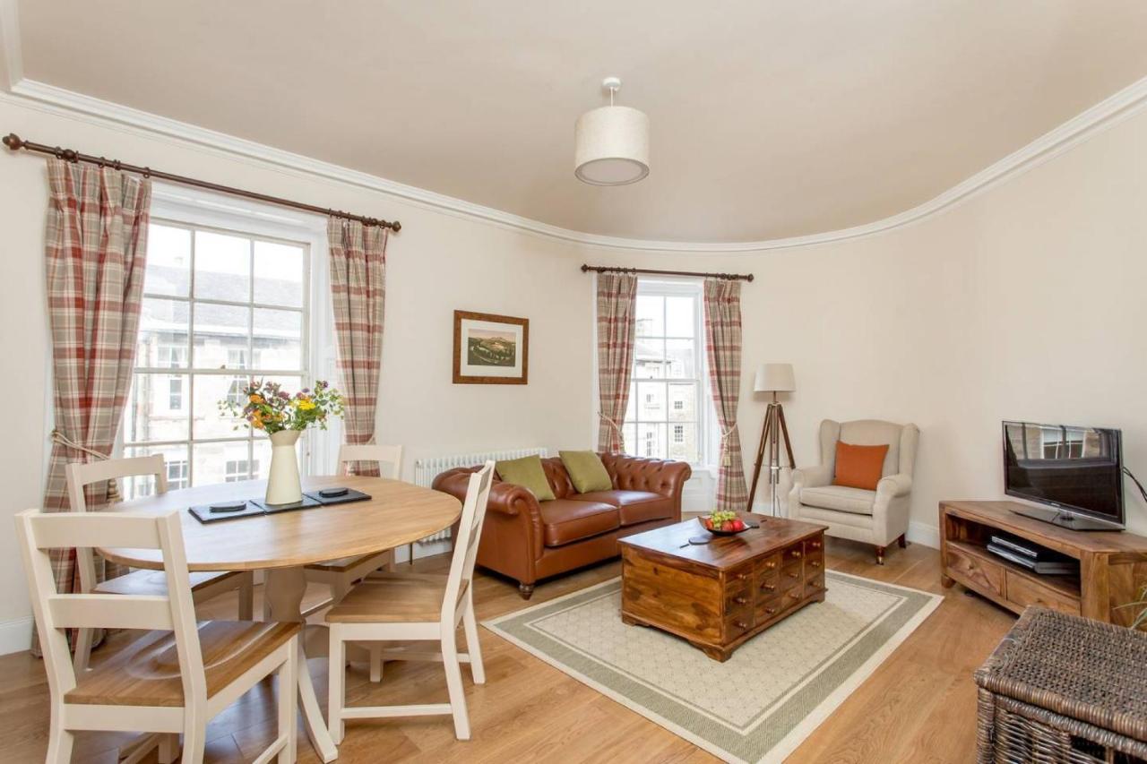 Joivy Stylish Apt In Trendy New Town Location Edinburgh Dış mekan fotoğraf