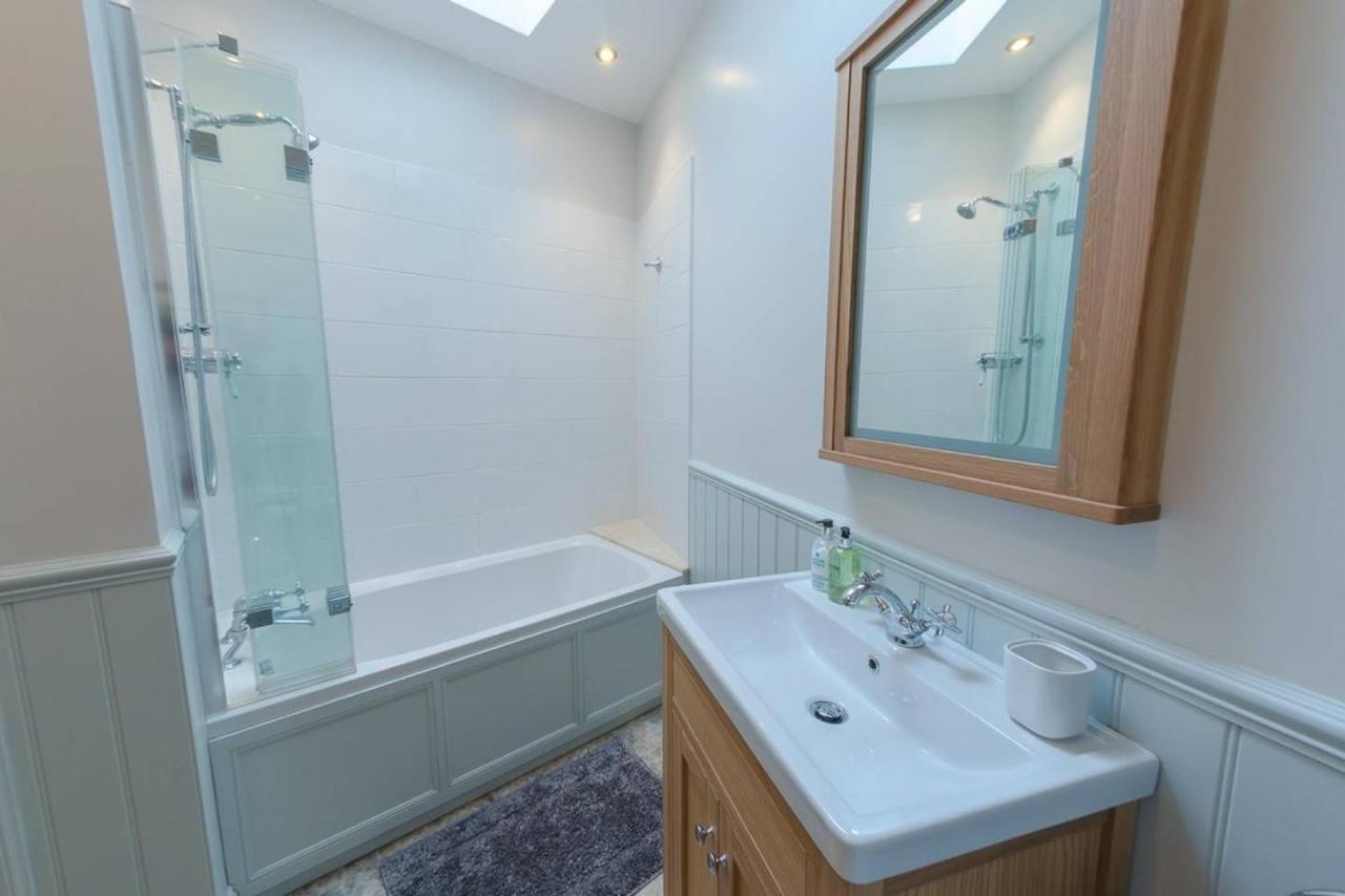 Joivy Stylish Apt In Trendy New Town Location Edinburgh Dış mekan fotoğraf