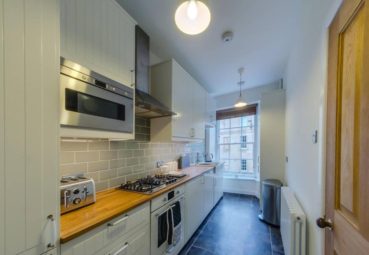 Joivy Stylish Apt In Trendy New Town Location Edinburgh Dış mekan fotoğraf