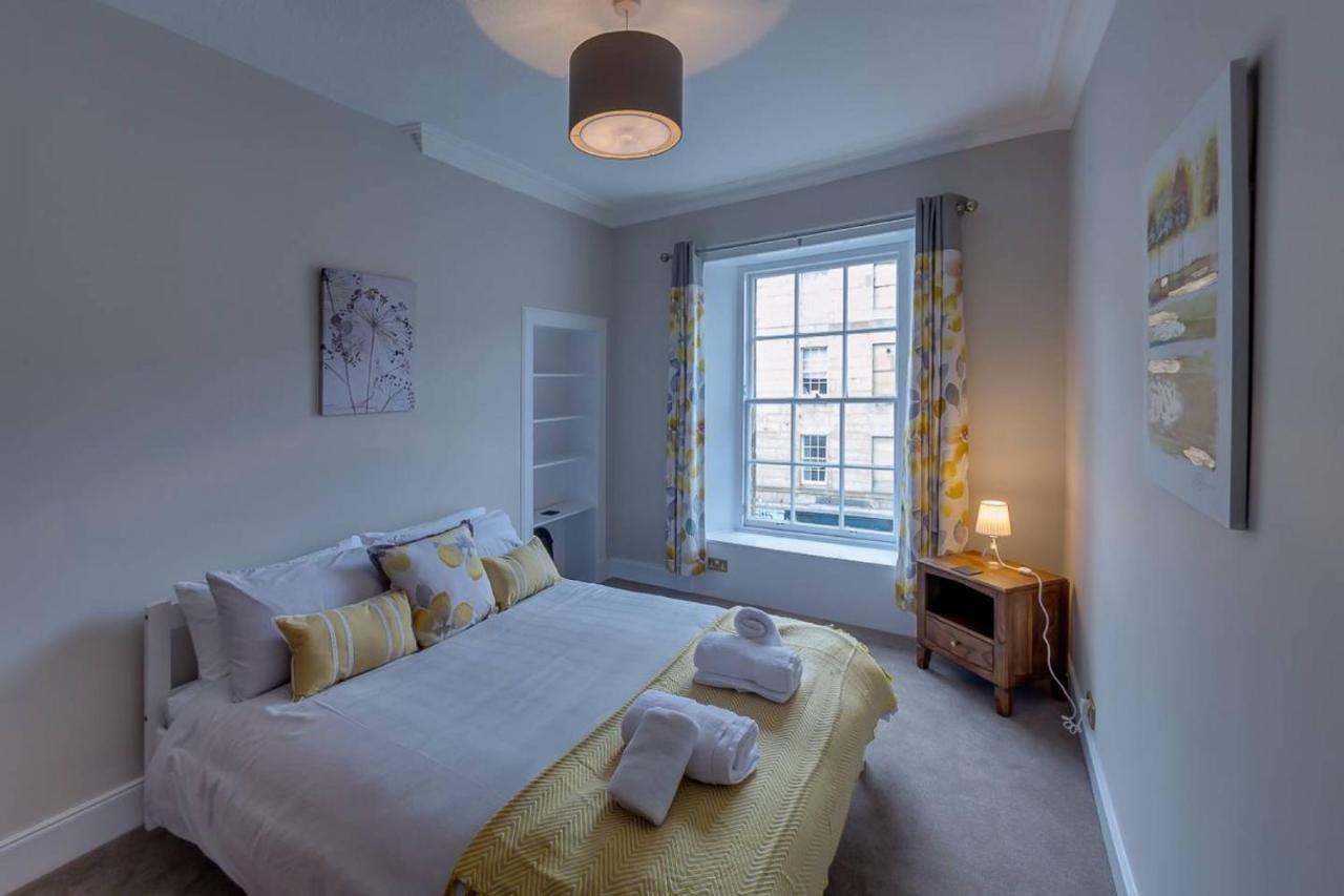 Joivy Stylish Apt In Trendy New Town Location Edinburgh Dış mekan fotoğraf