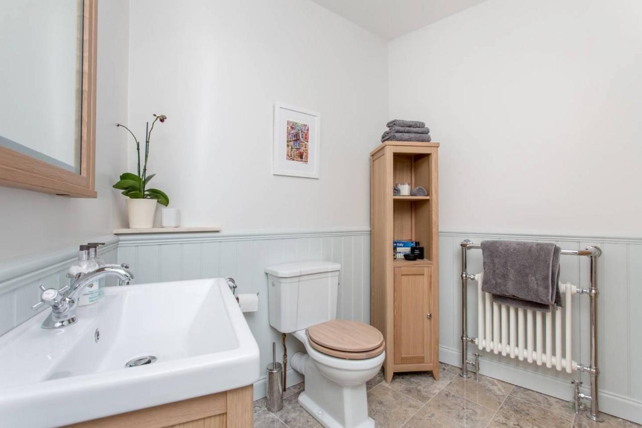 Joivy Stylish Apt In Trendy New Town Location Edinburgh Dış mekan fotoğraf